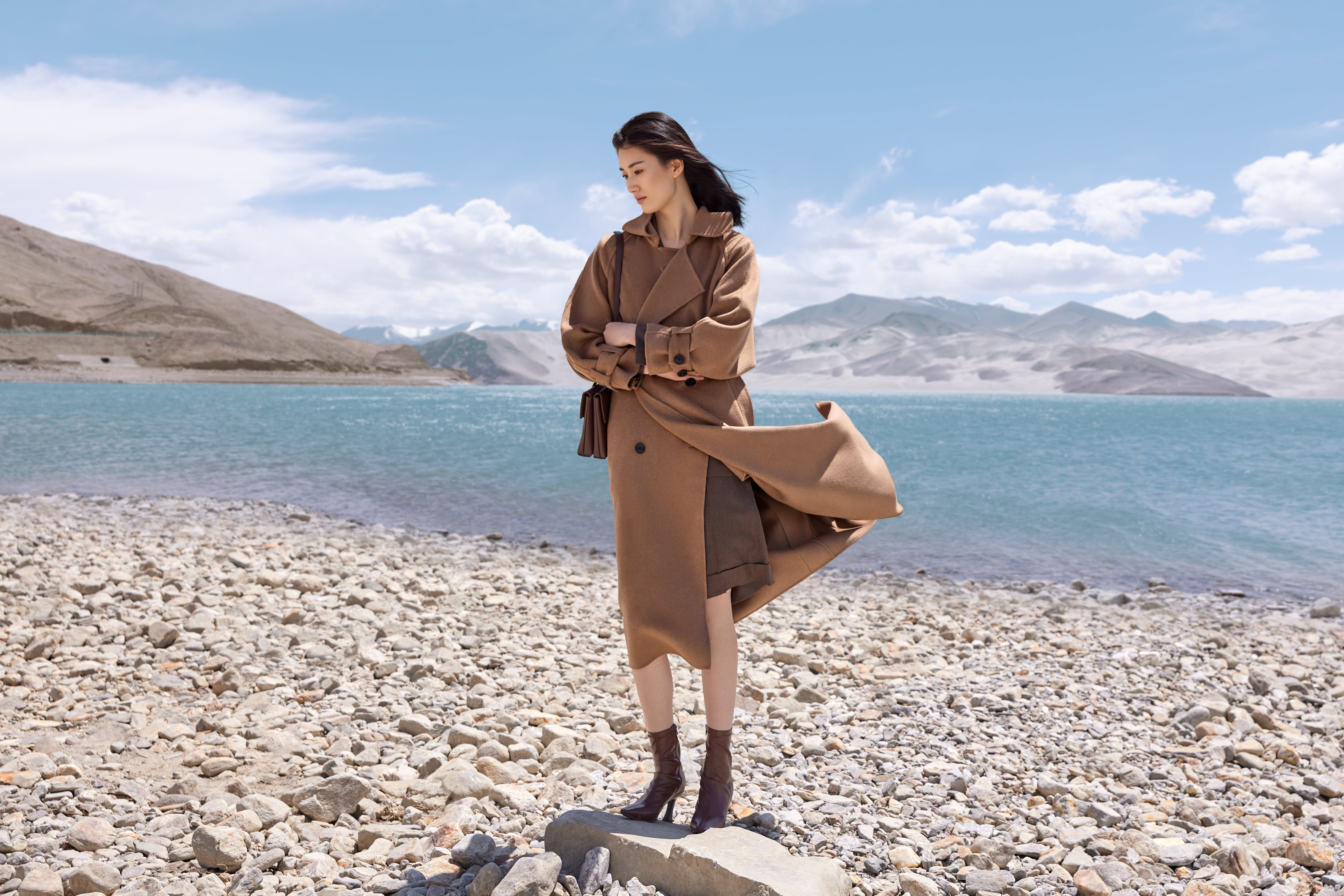 首頁(yè)-01.jpg 首頁(yè)-01.jpg